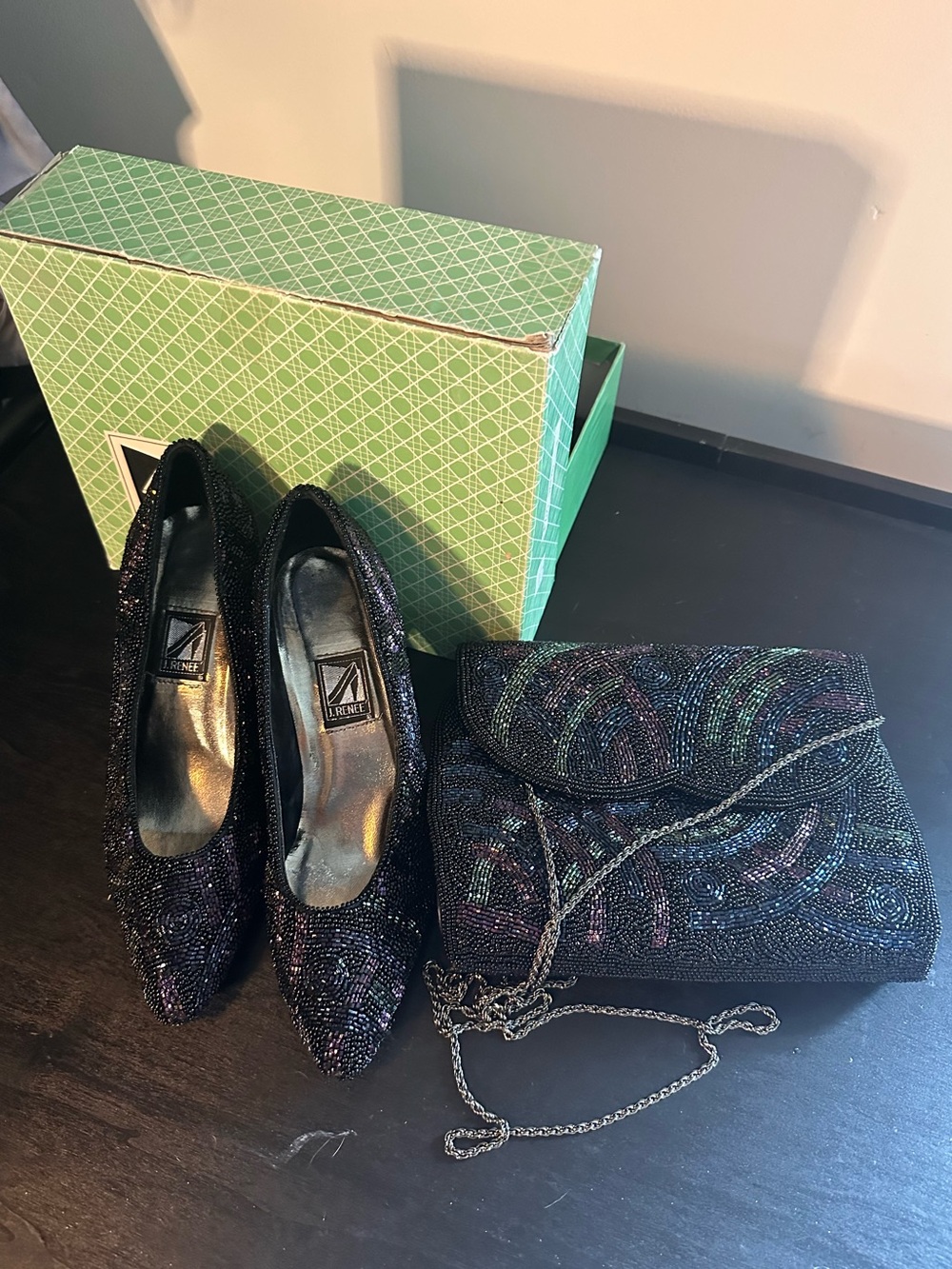 Vintage J. Renee Beaded Evening Pumps & Matching Clutch Set Iridescent Black